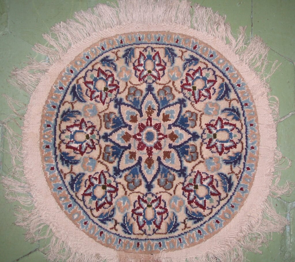 Nain_rug design